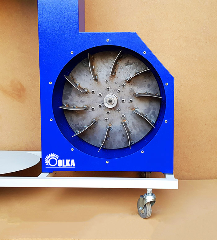 درباره پروانه مکنده الکا